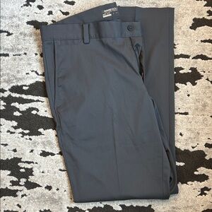 Nike Men's Charcoal Dress Pants